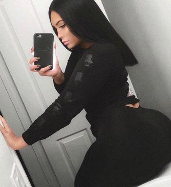 , 20  female escort, Sault Ste Marie